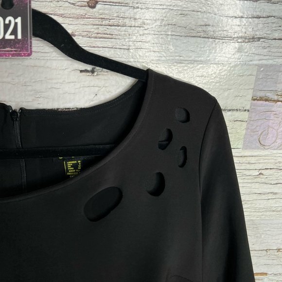 21. Cartise black midi dress size 10 cut out detail - Picture 3 of 9